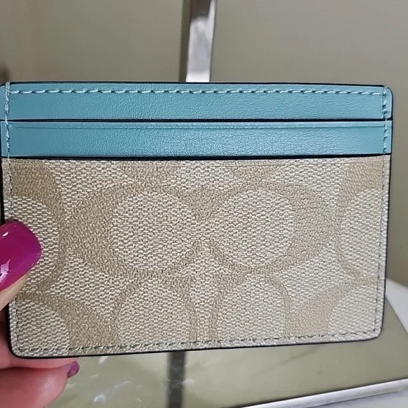 Coach F63279 Light Khaki/Aquamarine Signature Card Case NWT - Picture 6 of 9